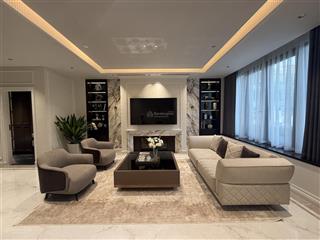 Biệt thự vip tây hồ  cạnh 5 trường học liên cấp quốc tế  trước nhà là công viên và tttm siêu lớn