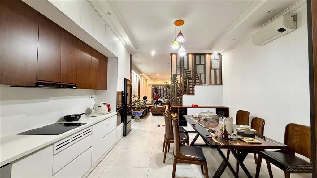 Biệt thự tây hồ lô góc 2 mặt tiền 5 tầng thang máy cực hiếm