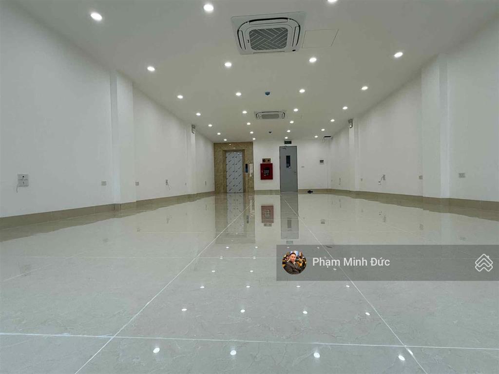 Nhà mặt phố 103m2 x 9 tầng, thang máy, đầy đủ giấy tờ phòng cháy chữa cháy nhỉnh 57 tỷ