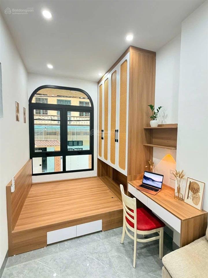 Chdv lô góc thang máy 18 phòng dòng tiền ổn định