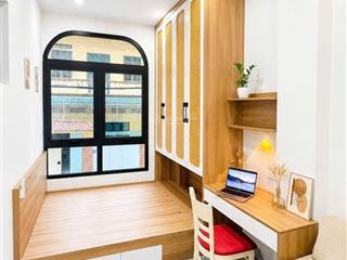 Chdv lô góc thang máy 18 phòng dòng tiền ổn định