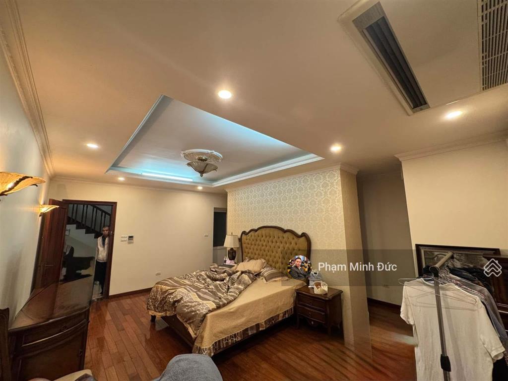 Siêu phẩm biệt thự lô góc  hàng hiếm kinh doanh  gần trường học  bệnh viện  siêu thị