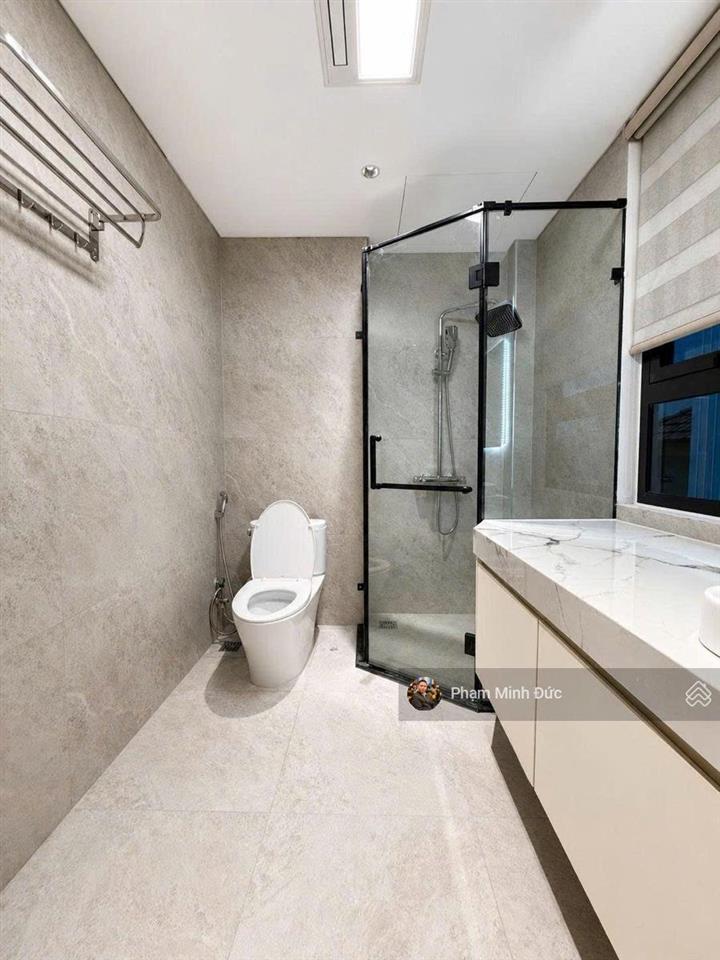 Phân lô ô tô tránh  mặt tiền đẹp  2 thoáng trước sau