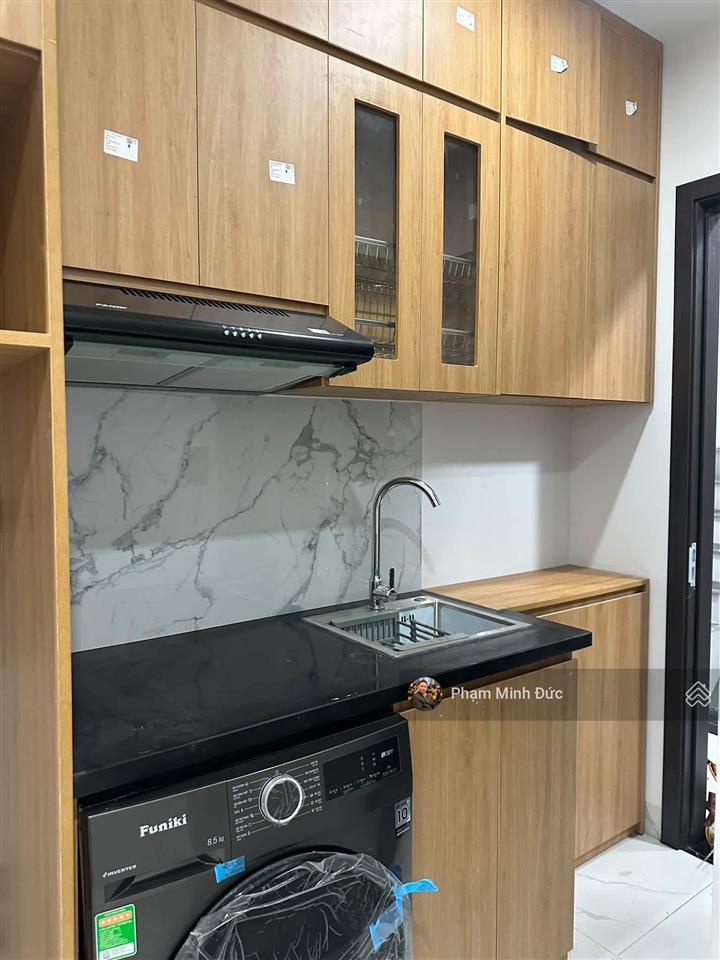 Đống đa lô góc mặt phố nhà mới 8 tầng dòng tiền 2 tỷ/năm!