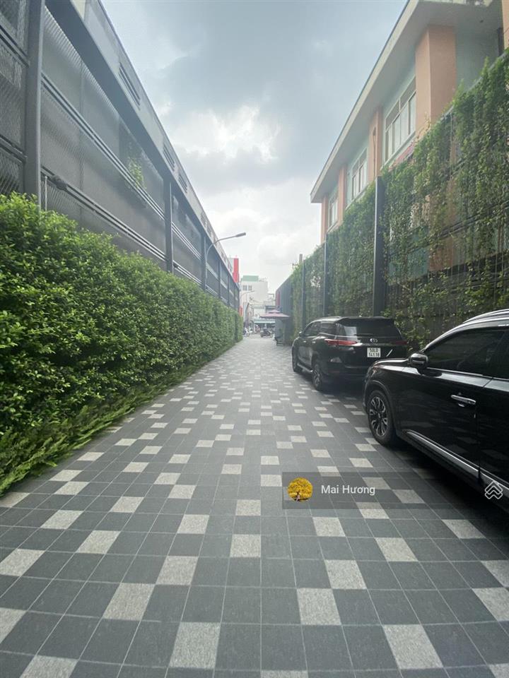 Tòa nhà newtecons quận phú nhuận cho thuê dt 120m2  315m2  500m2. đường phan đăng lưu, phú nhuận