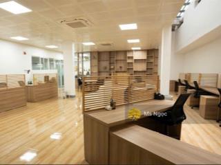 Cho thuê văn phòng đường cửu long, khu sân bay tsn. dt 130m2, lầu 3. ngăn sẵn 3 phòng