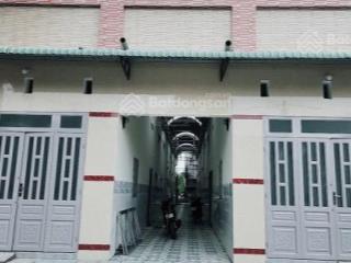 Bán dãy trọ có dòng tiền 15tr/th ngay nguyễn văn linh dt 300m2 giá 1ty3 sẵn 14p trọ cho thuê shr