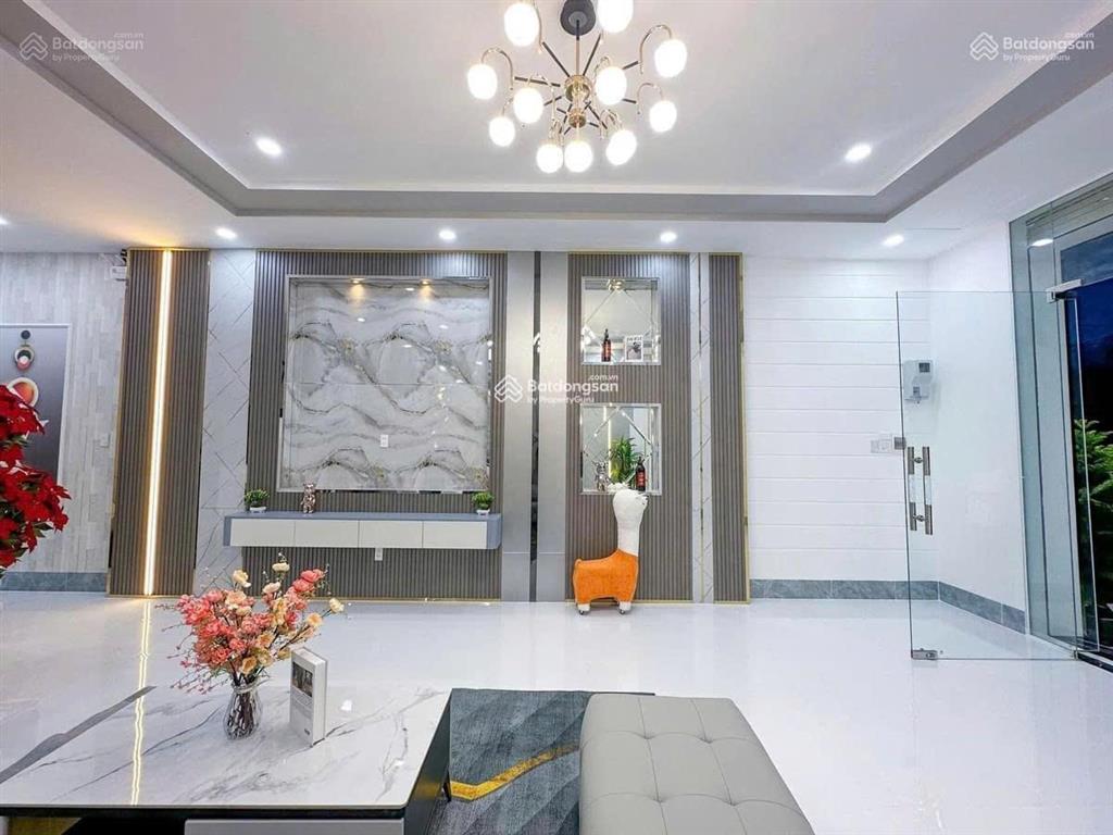 Bán nhà mt đa phước, bình chánh dt 60m2 bao gồm nội thất, sẵn khách thuê 7tr/th