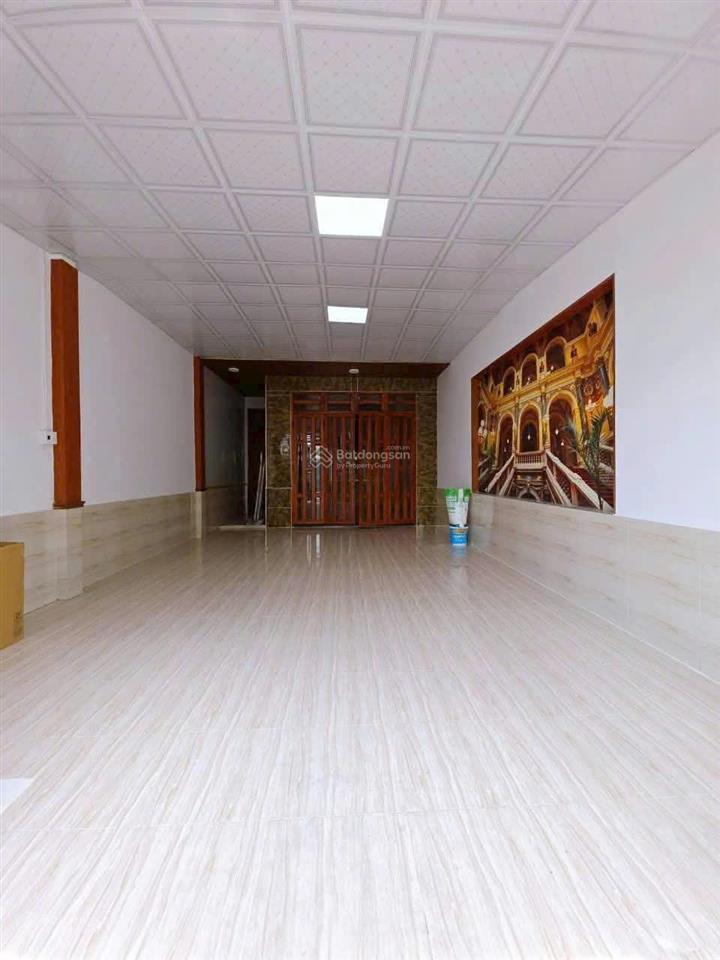 Ra đi gấp nhà ngay sát mt kênh tân hóa dt 80m2/ đang cho thuê 9tr/th shr
