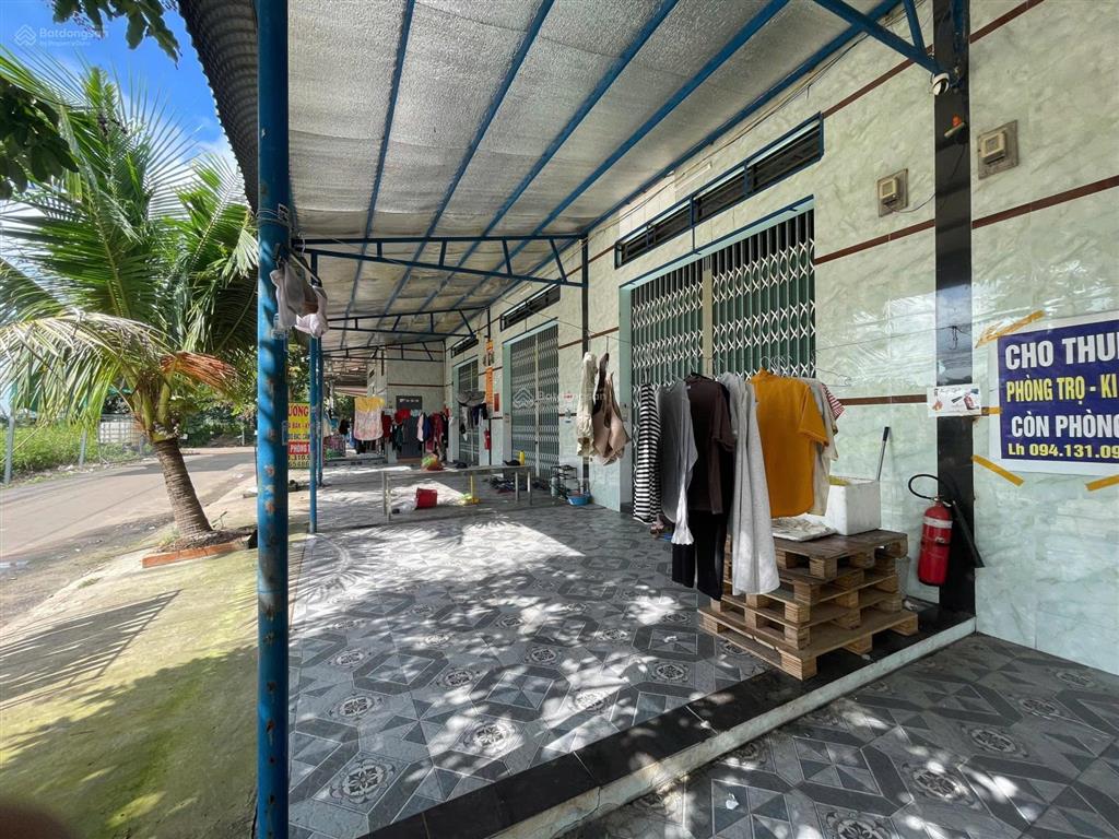 1ty670 sở hữu ngay dãy trọ mới xây 200m2 sẵn dòng tiền 15tr/th ngay kcn becamex khai thác đầu tư
