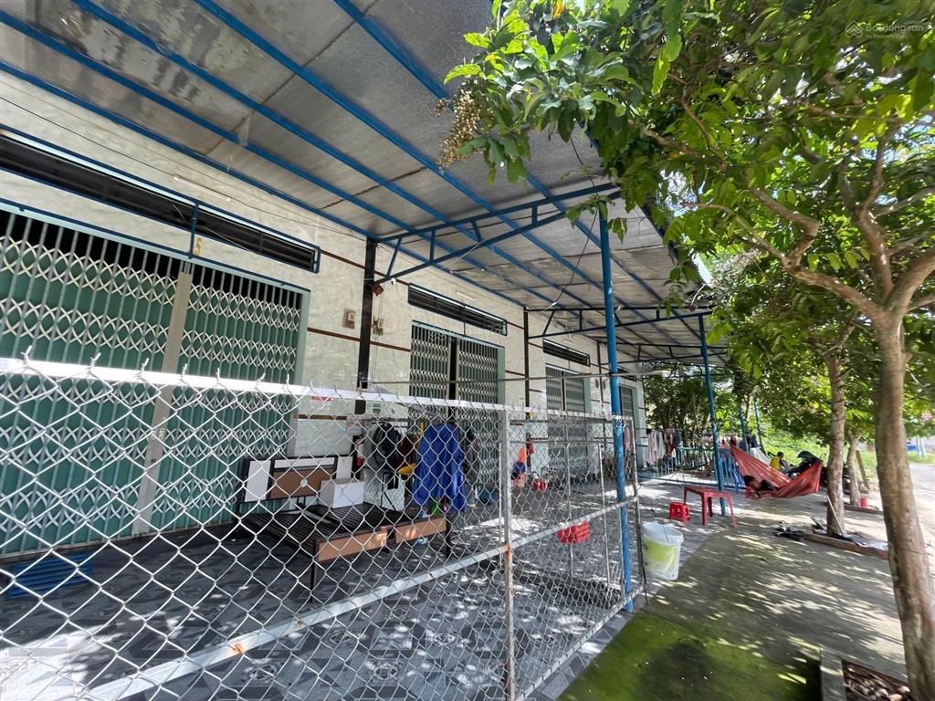 1ty670 sở hữu ngay dãy trọ mới xây 200m2 sẵn dòng tiền 15tr/th ngay kcn becamex khai thác đầu tư