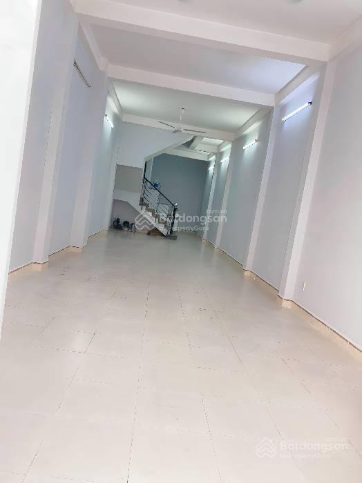 Nhà quận 8 phạm hùng 70m2  đường xe tải  2 tầngchỉ nhỉnh 9 tỷ