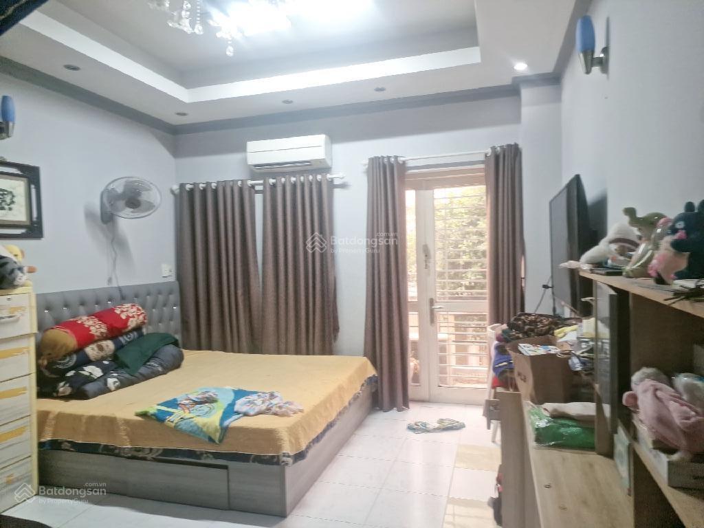 Bán nhà quận 8 dương bá trạc  60m2  đường xe tải  2 tầng  chỉ 6.x tỷ