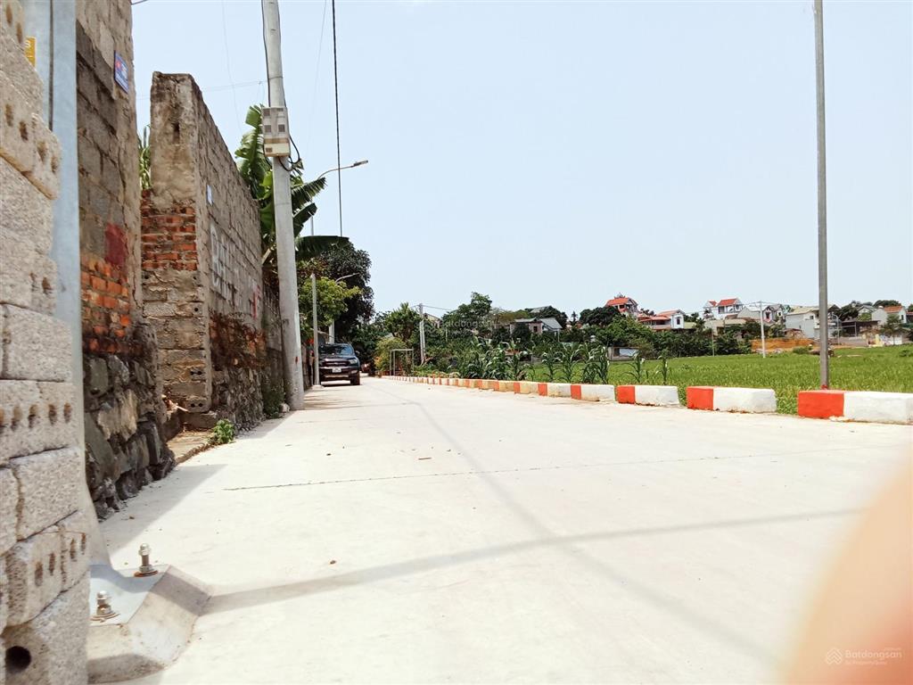 Bán gấp đất tại xóm 4 thôn việt yên, 4,444 tỷ, 286.8m2, pháp lý đầy đủ