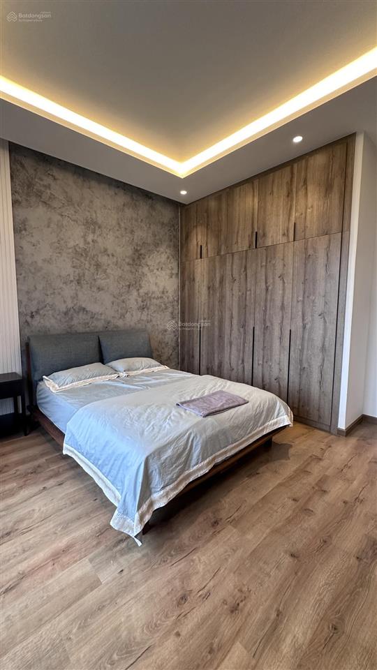 Cho thuê biệt thự 400m2 chính chủ tại long cung
