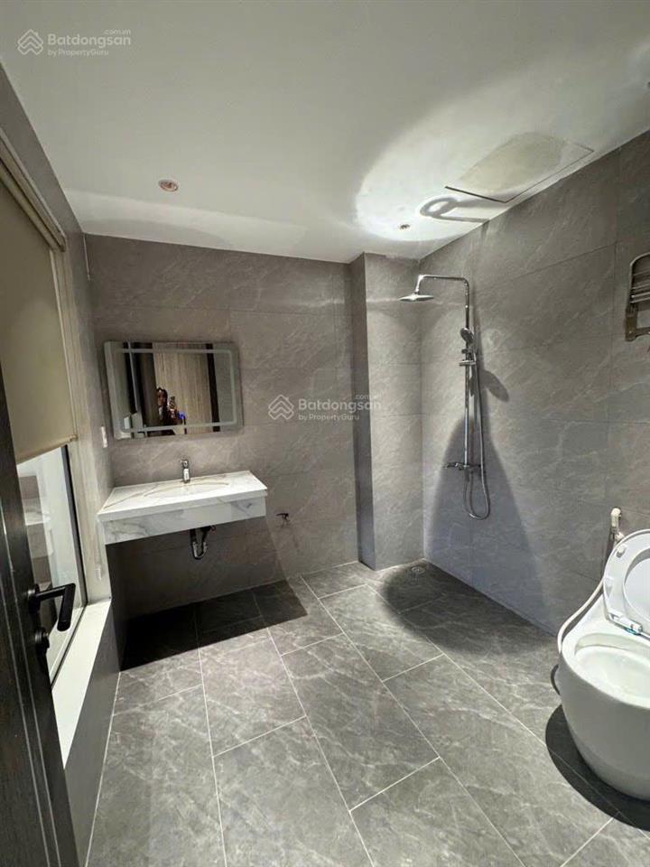 Duy nhất 1 căn tại bồ đề  nhà 6 tầng thang máy  ô tô vào nhà  giá chỉ hơn 9 tỷ