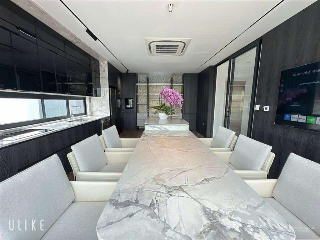 Duy nhất tại việt hưng  nhà 6 tầng thang máy  ô tô vào nhà  giá chỉ hơn 8 tỷ