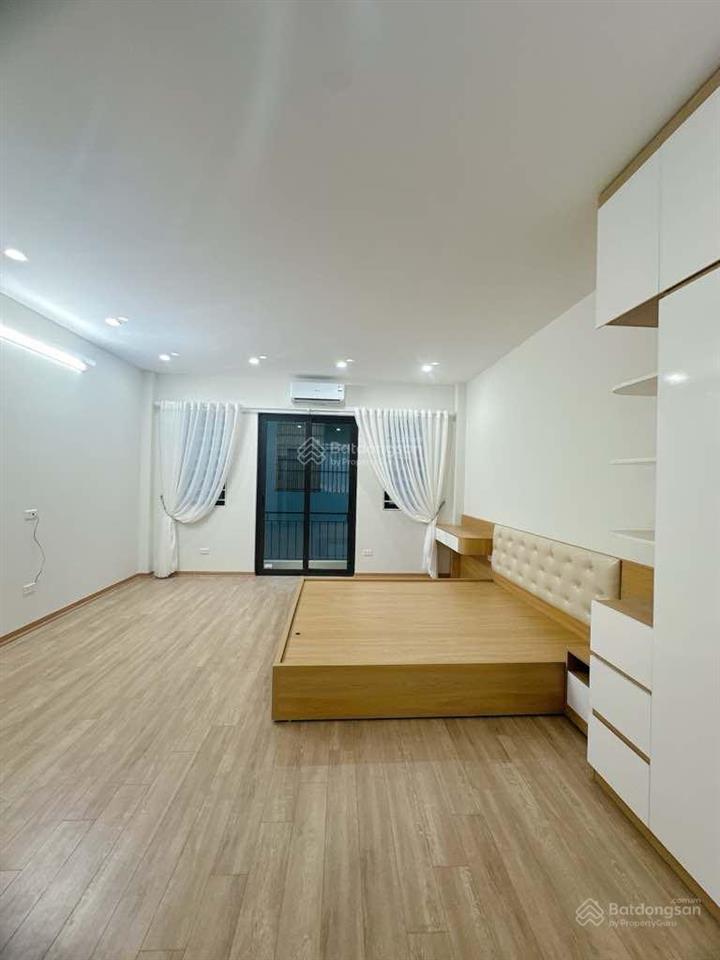Bán nhanh nhà đẹp việt hưng  long biên. chủ cần tài chính muốn bán nhanh
