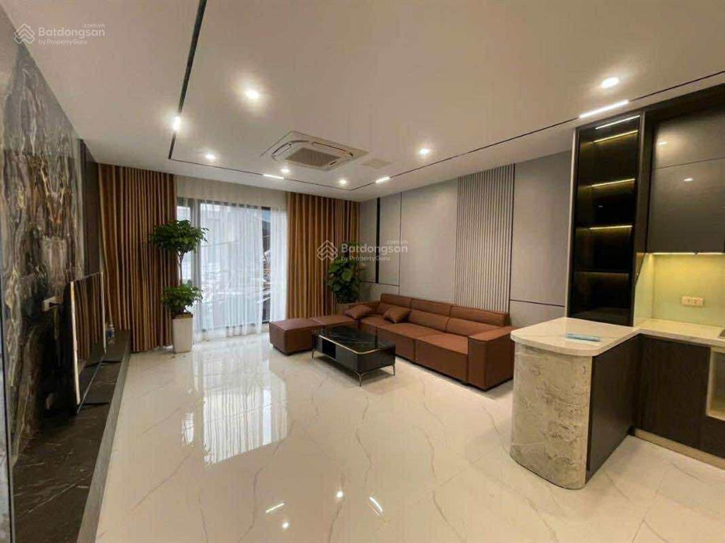 Siêu phẩm nhà 6 tầng thang máy tại nguyễn sơn  ô tô vào nhà  giá hơn 8 tỷ  chủ cần bán gấp