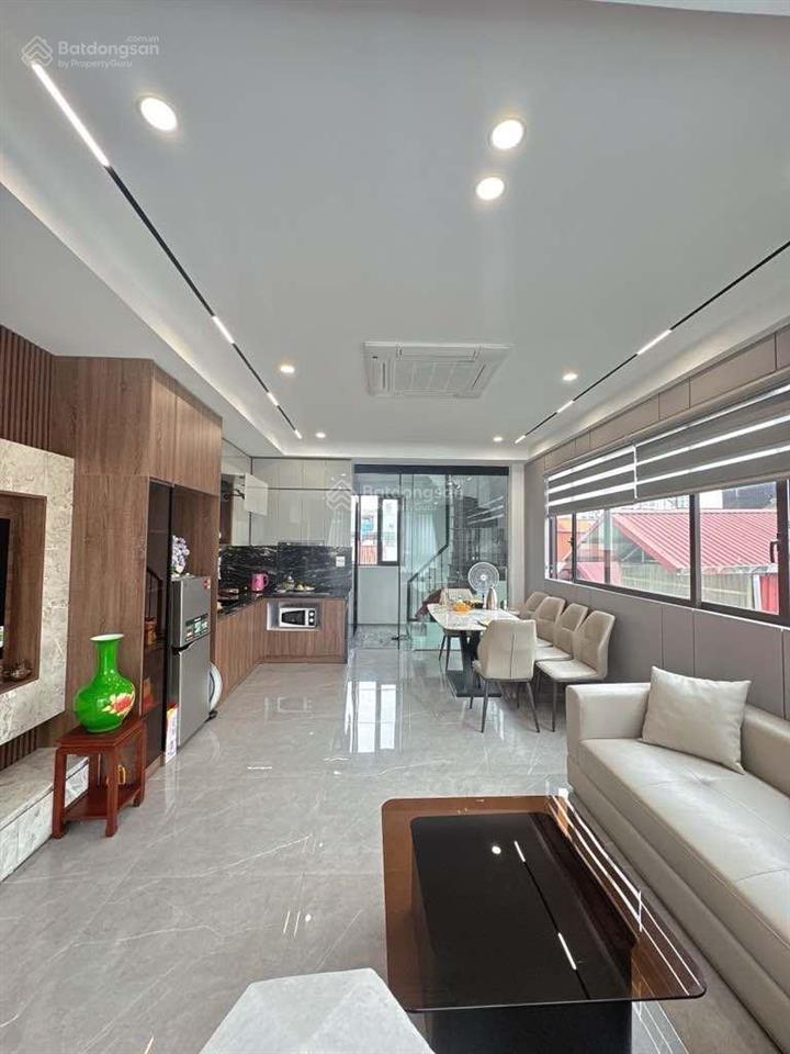 Siêu phẩm 6 tầng kinh doanh tại bồ đề ô tô 7 chỗ vào nhà  rõ ràng chuẩn thông tin