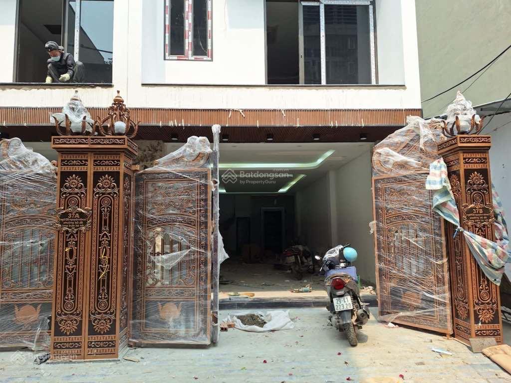 Nhà đẹp việt hưng  6 tầng thang máy  ô tô vào nhà  giá chỉ hơn 8 tỷ