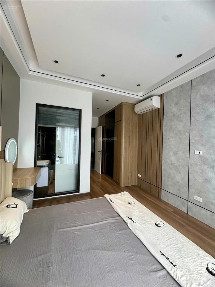 Bán nhà 6 tầng thang máy, full đồ mặt ngõ gia quất, kinh doanh nhỏ. tiềm năng sinh lời cực lớn