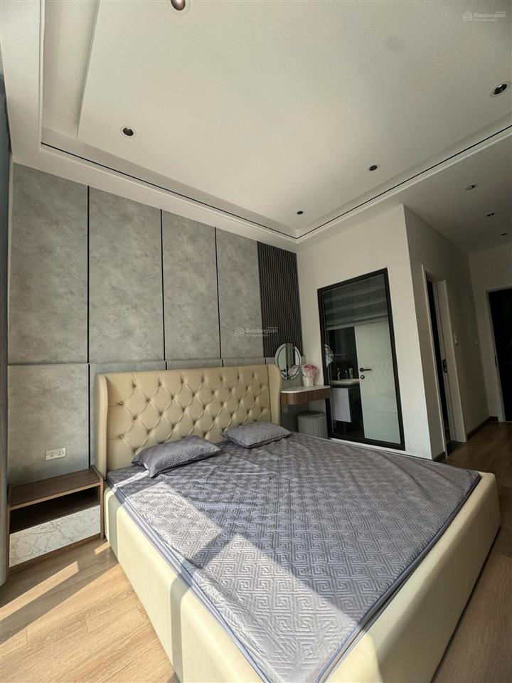 Bán nhà 6 tầng thang máy, full đồ mặt ngõ gia quất, kinh doanh nhỏ. tiềm năng sinh lời cực lớn
