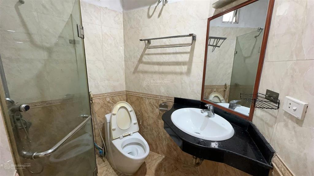 Cho thuê cc mini, 25m2, 4,5 triệu/th tại số 8/8 ngõ 76 duy tân, cầu giấy, hà nội, giá ưu đãi