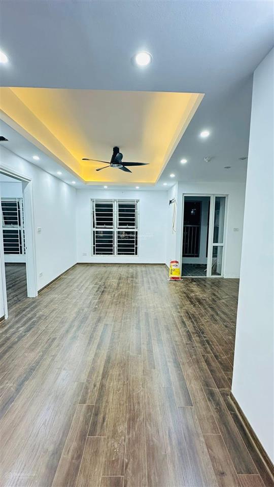 Bán cc 2pn, 1wc tại khu đô thị mới dương nội, giá 3 tỷ *** dt 62m2  