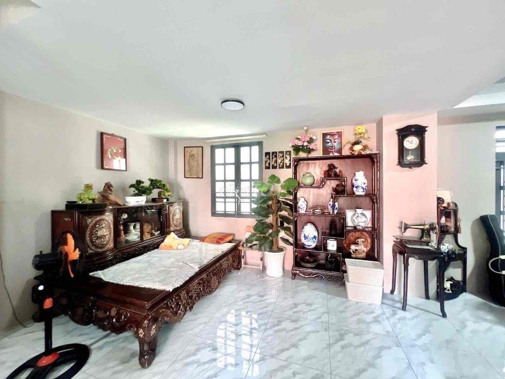 5 tầng hẻm 5 mét dương quảng hàm
