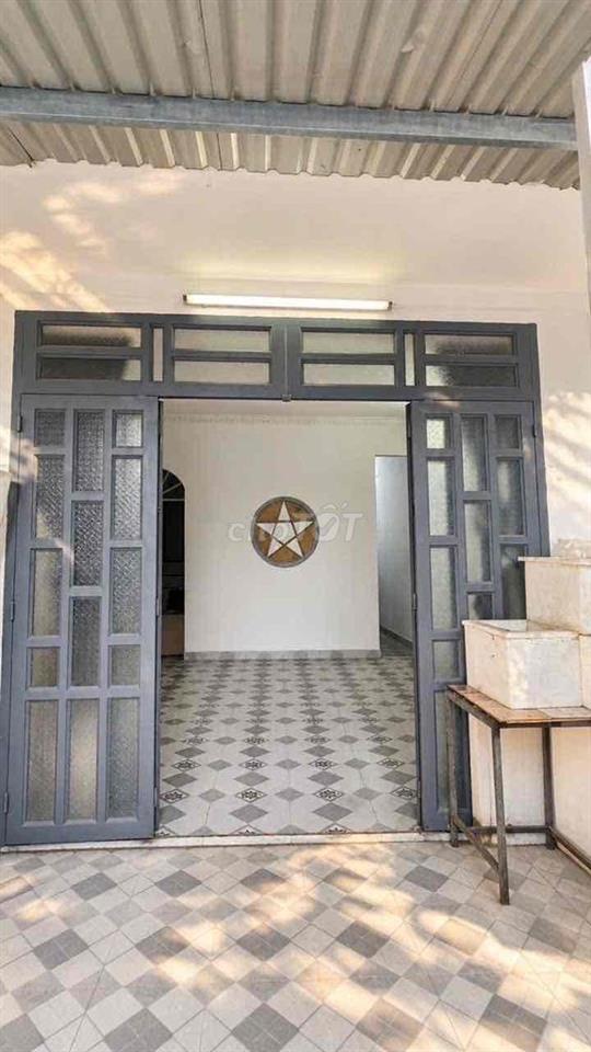 diẹn tích 65 m2