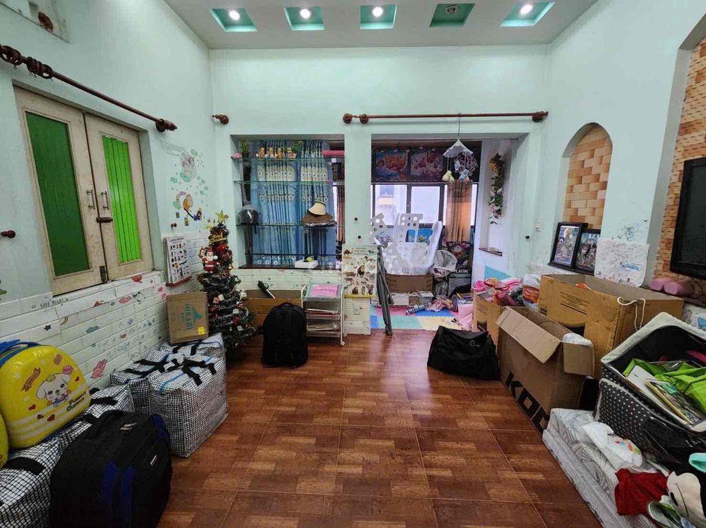 giá rẻ hẻm 8 mét