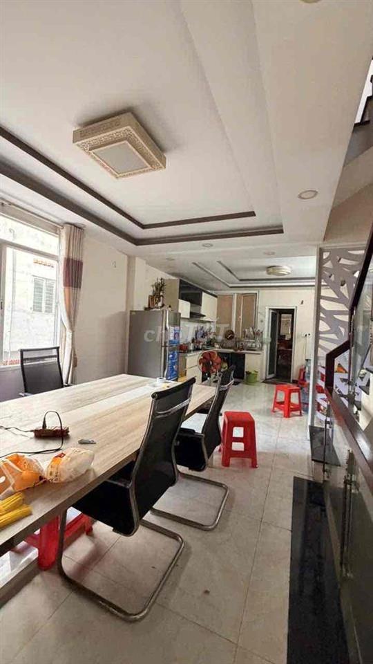 mặt phố rẻ nhất khu vực