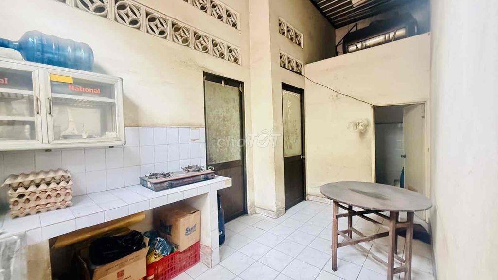 nhà mặt phố chính chủ lâu năm