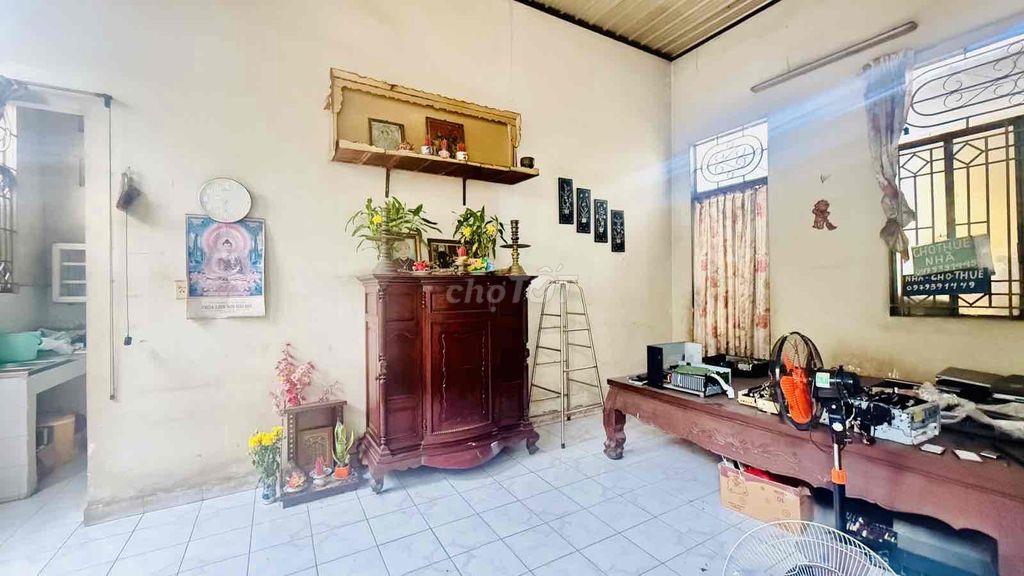 nhà mặt phố chính chủ lâu năm