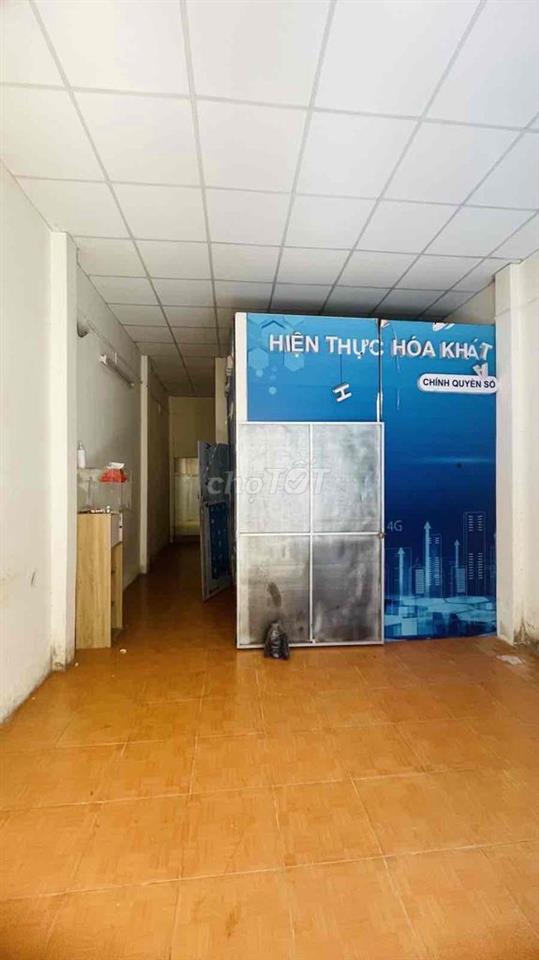 diện tich lớn giá rẻ ngay quang trung
