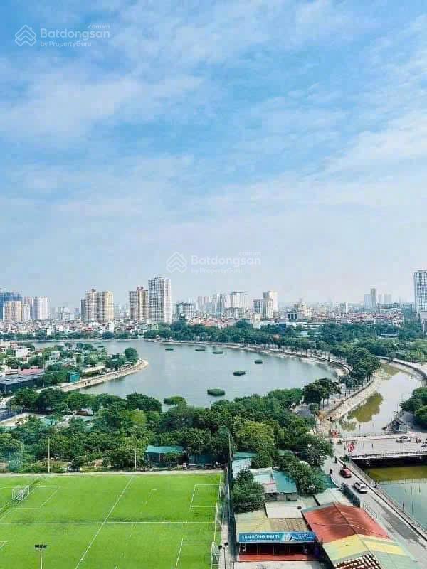 Cc sổ đỏ  3 phòng ngủ  giá 68 triệu/m2 tại linh đàm