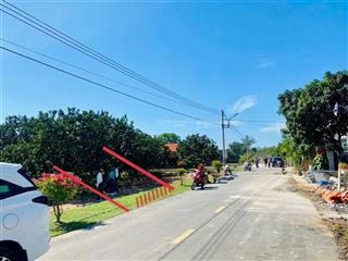 Bán đất vườn hơn 2100m2. bán kính 1.5km đầy đủ tiện ích như chợ, trường học...  0962 029 ***