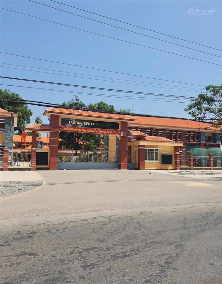 Bán đất xã long hòa tp. hcm. tổng 200m² (ngang 5x40m) có 100m² thổ cư, mặt tiền đường nhựa thông 6m