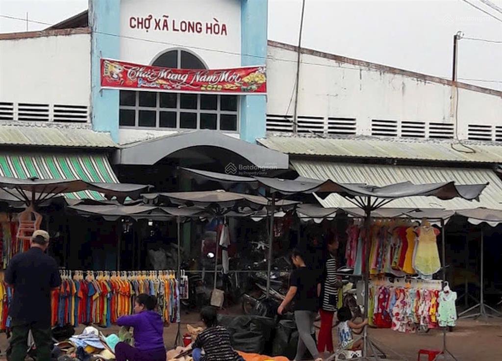 Bán đất xã long hòa tp. hcm. tổng 200m² (ngang 5x40m) có 100m² thổ cư, mặt tiền đường nhựa thông 6m
