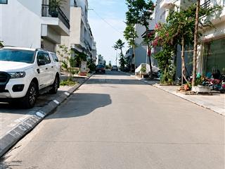 Bán lô 80m2 trung tâm tp hạ long full thổ cư giá 3x triệu/m2 cách biển 200m