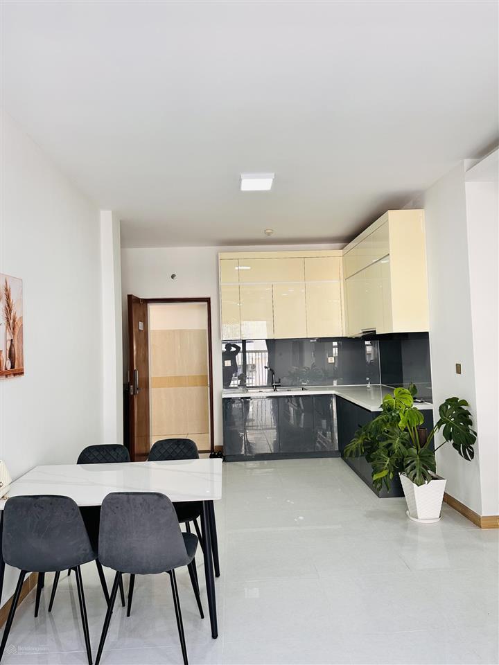 Bán ch đức khải q7, block a1, 92m2, 3pn  2wc, full nội thất, giá 4 tỷ 350   0902 860 ***