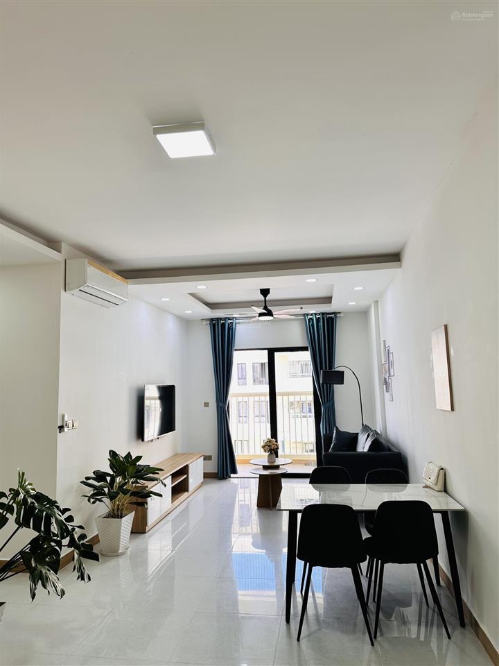 Bán ch đức khải q7, block a1, 92m2, 3pn  2wc, full nội thất, giá 4 tỷ 350   0902 860 ***
