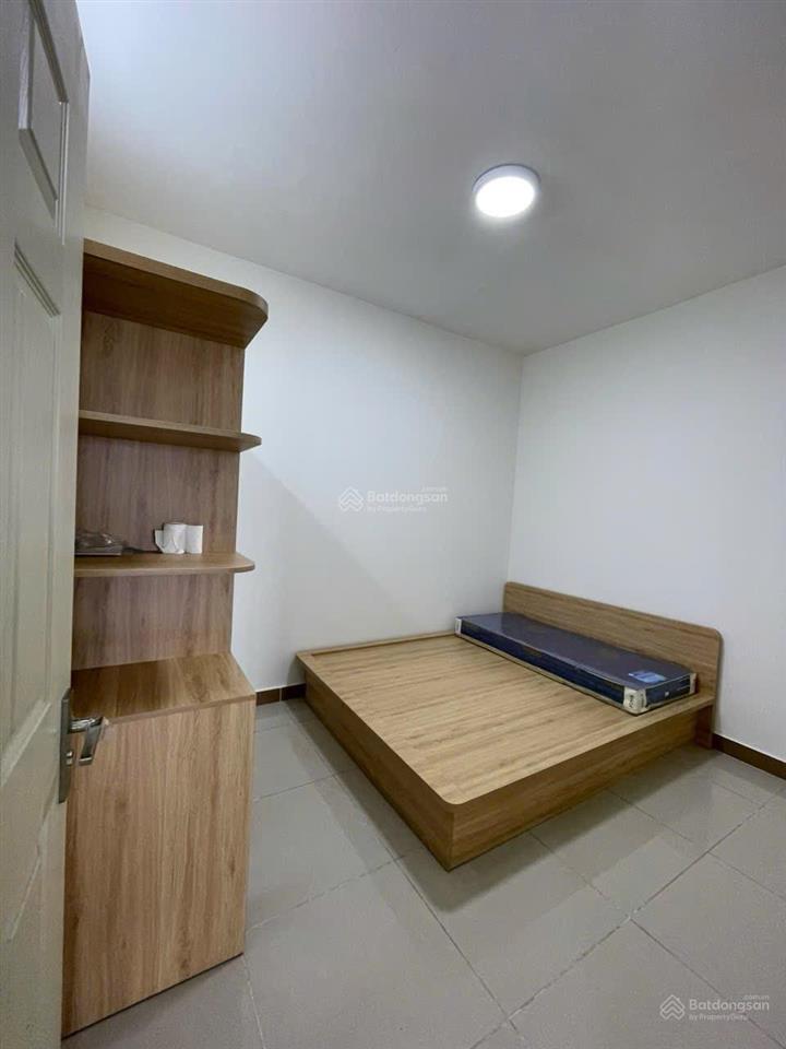 Căn hộ đức khải, 75m2, 2pn  2wc, ban công 10m2, view sông, full nội thất, giá 3 tỷ 320 triệu