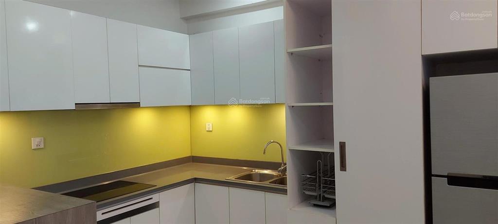 Cho thuê căn hộ đức khải, 97m2, 3pn  2wc, full nội thất, giá 11 triệu/tháng  0902 860 ***