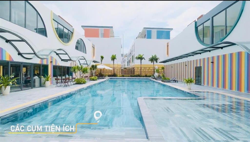 Chủ gửi bán căn shophoues meyhomes pq giai đoạn đầu  giá bán full thuế phí là 7,5 tỷ