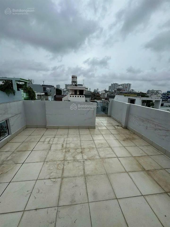 Lô góc siêu phẩm cxpl a  3 mặt thoáng xe tải vào nhà  75m2 5 tầng mới tinh  chỉ 10.4 tỷ