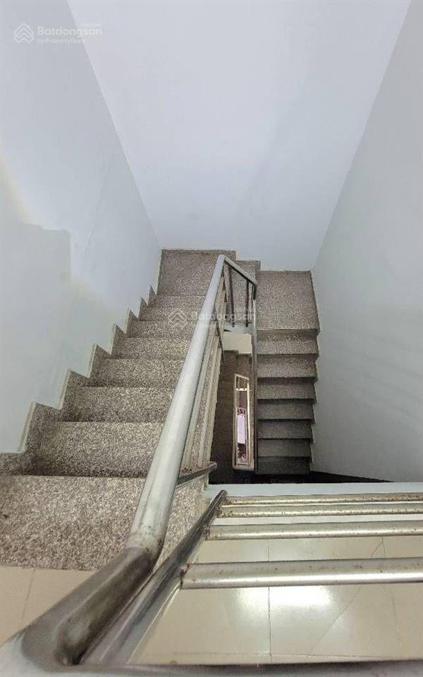 Bán nhà phú thọ  quận 11  4 tầng btct 44m2  hẻm ô tô  4pn  giá chỉ 6.65 tỷ còn tl