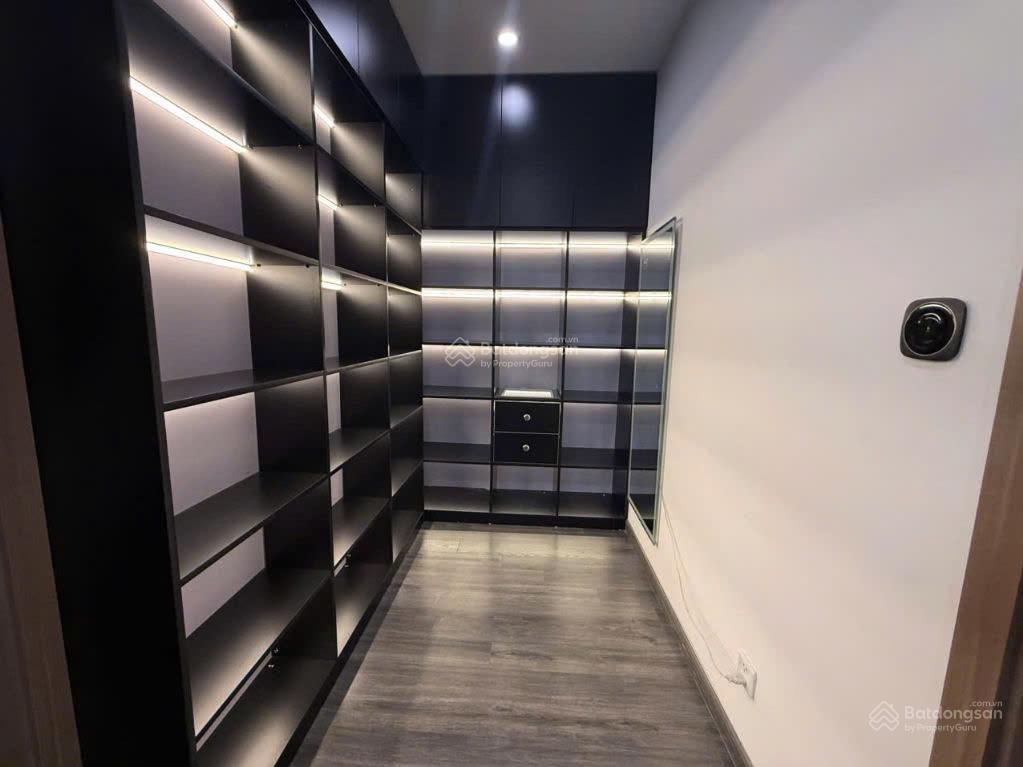 Bán gấp căn 53m2 full nt luxury giá chỉ 3,9 tỷ, tòa r1.03 zenpark vinhomes ocean park gia lâm