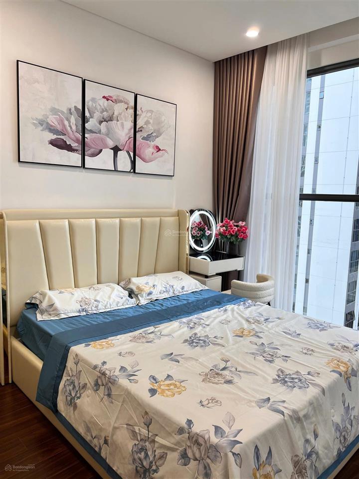 Bán nhanh căn 1n+43m,sẵn sổ,view công viên giá chỉ 3,58 tỷ toà h2 masteri vinhomes ocp gia lâm